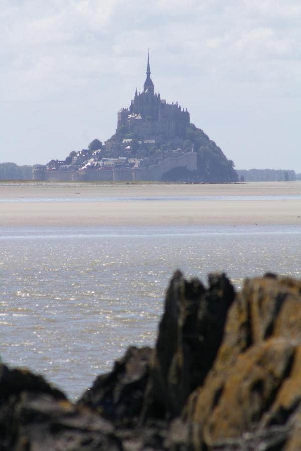 Gîte La Bulle En Baie, proche Mont Saint-Michel, au calme, pour 4 pers Crollon Extérieur photo